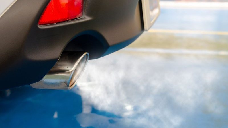 Motor yağ yakıyor: mavi duman ve yağ eksilmesinin nedenleri
